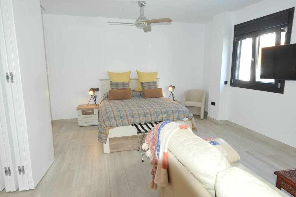 Acogedor Apartamento En La Playa De 加的斯 外观 照片